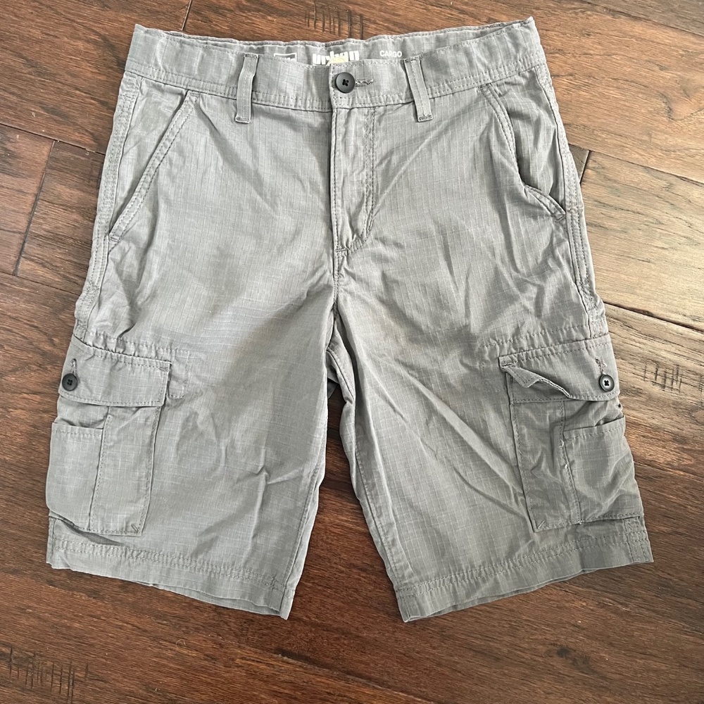 Boy’s Urban Pipeline Cargo Shorts Sz 16